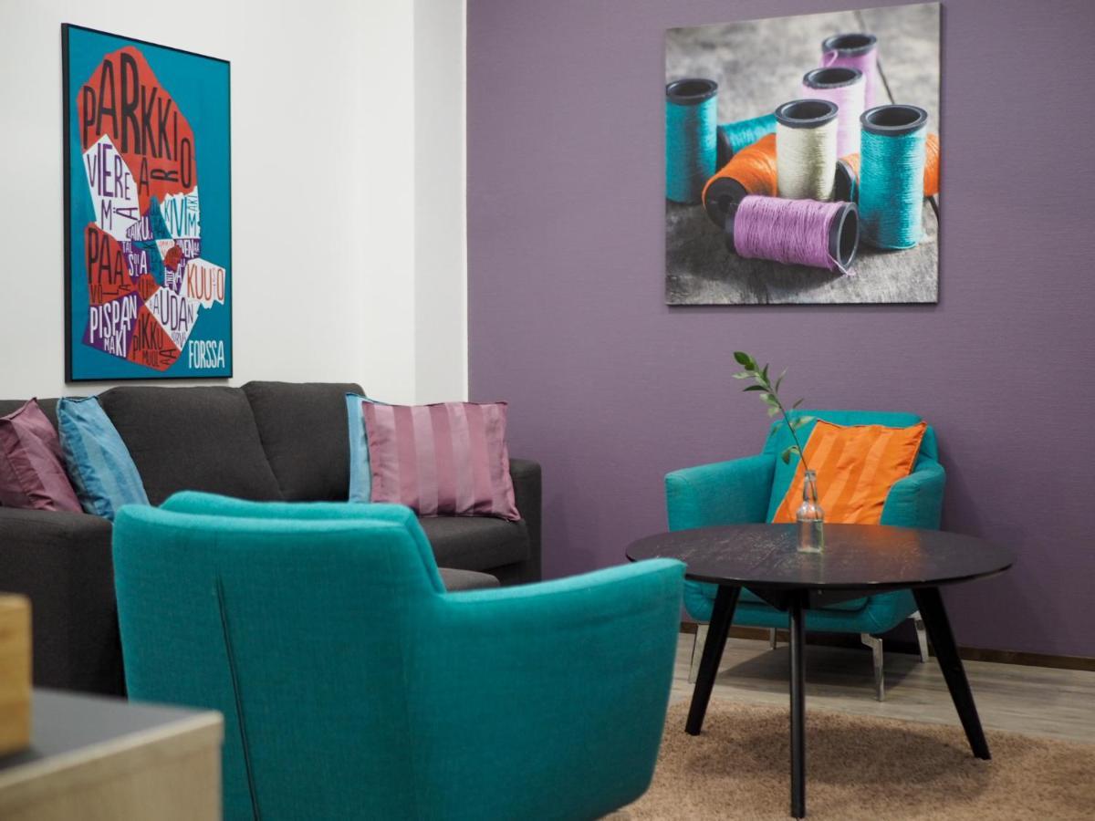 Fabrik Hotel *